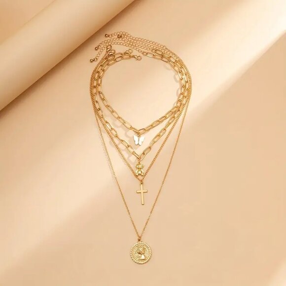 Elegant Vintage Metal Pendant Necklace Set for Women - Stylish and Versatile - Picture 3 of 3